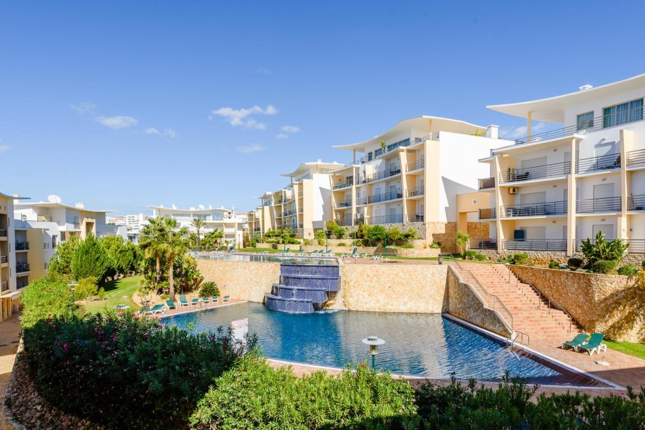 Bnb Homes Ocean View Apartment With Sunbathing Terrace, 2 Swimming Pools & Tennis Court Albufeira Exterior photo