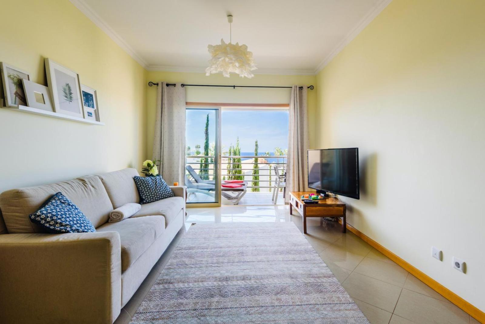 Bnb Homes Ocean View Apartment With Lovely Terrace, 2 Swimming Pools & Tennis Court Albufeira Exterior photo